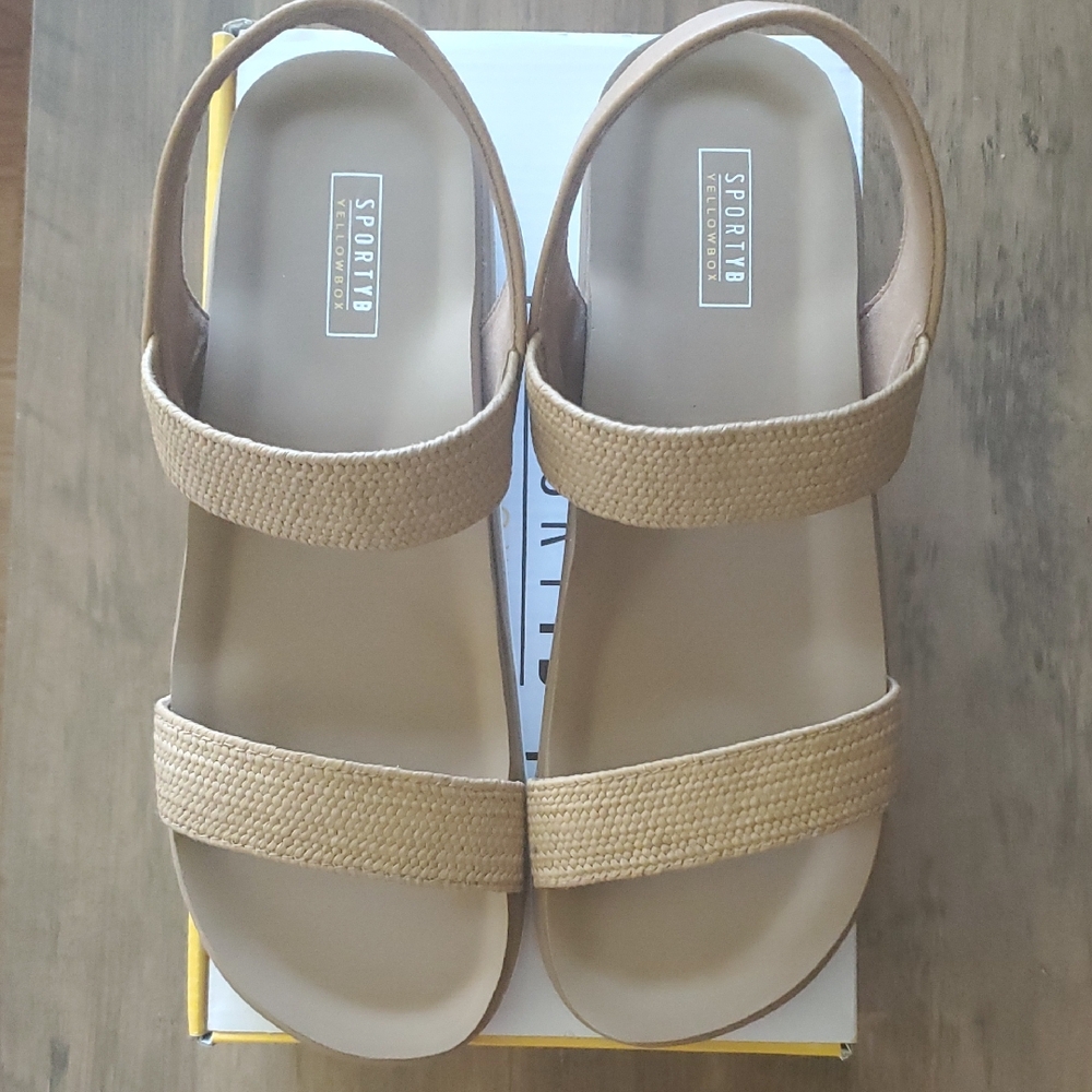 Women's Tan Sandals